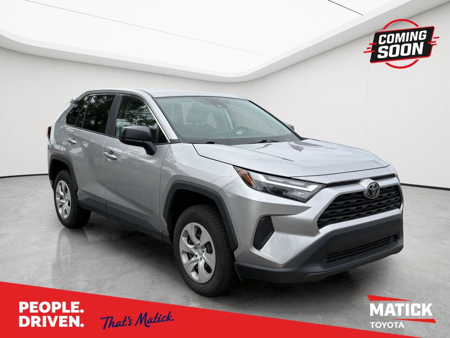 Used 2023 Toyota RAV4 LE AWD/4WD image 1