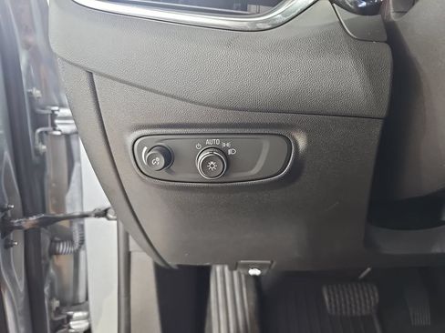 Certified 2024 Chevrolet Equinox LT FWD image 31