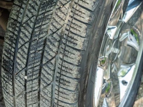 Used 2013 GMC Sierra 1500 SLE image 16