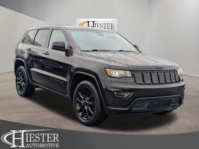 Used 2018 Jeep Grand Cherokee Altitude