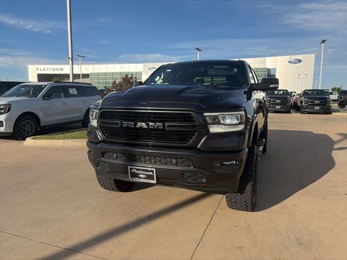 Used 2020 RAM 1500 Laramie w/ Sport Appearance Package image 28