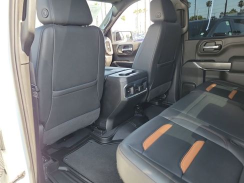 Used 2021 GMC Sierra 1500 AT4 AWD/4WD image 13