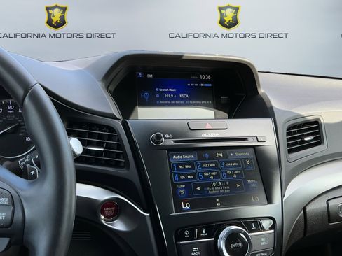 Used 2017 Acura ILX w/ Premium Package image 12