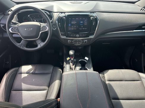 Used 2023 Chevrolet Traverse RS AWD/4WD image 14