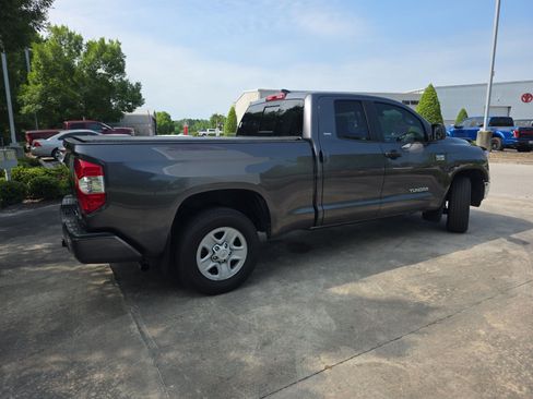 Used 2021 Toyota Tundra SR5 RWD image 4