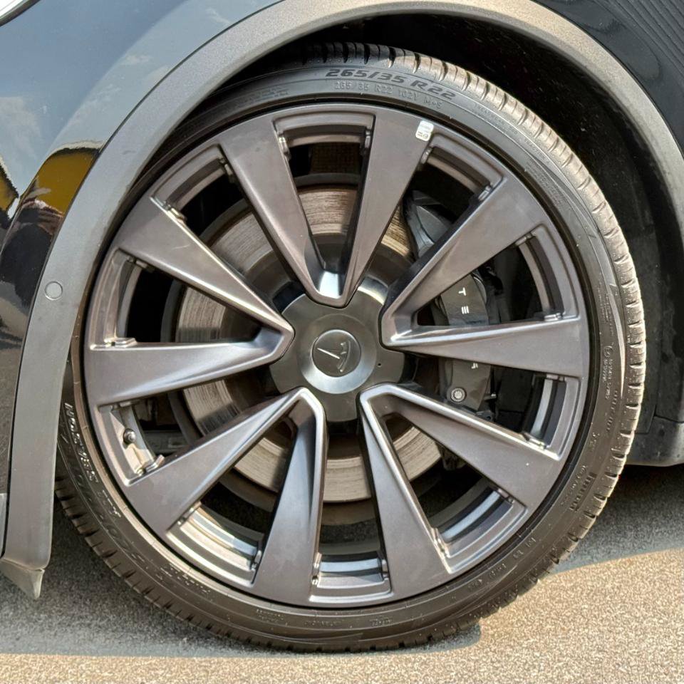 Used 2022 Tesla Model X AWD/4WD image 26