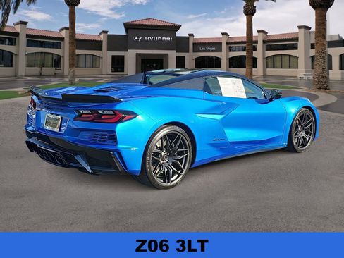 Used 2024 Chevrolet Corvette Z06 w/ Stealth Interior Trim Package RWD image 8