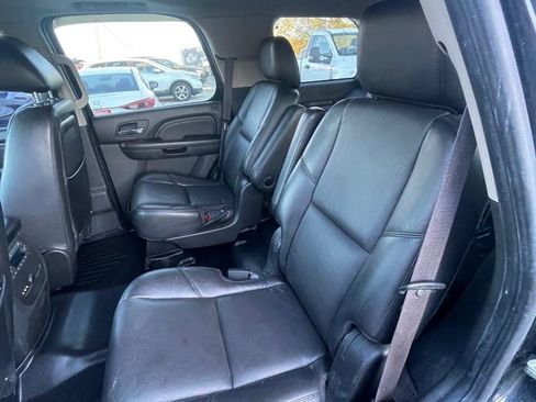 Used 2011 GMC Yukon Denali image 10