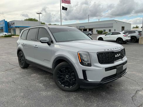 Used 2022 Kia Telluride EX w/ EX Premium Package AWD/4WD image 1