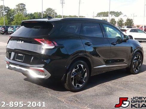 Certified 2025 Kia Sportage SX FWD image 7