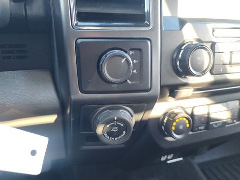 Used 2018 Ford F150 XLT w/ Equipment Group 302A Luxury image 34