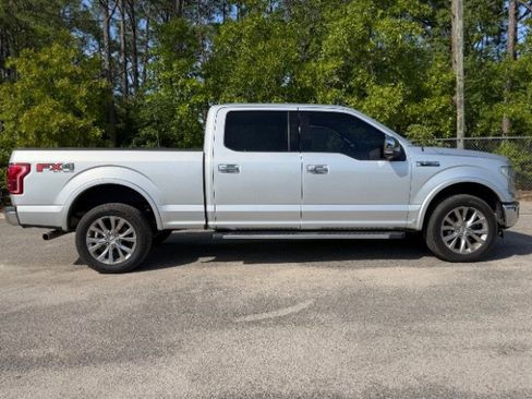 Used 2015 Ford F150 Lariat w/ Equipment Group 502A Luxury image 11
