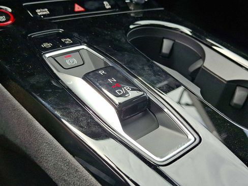 New 2025 Audi S6 e-tron Premium Plus image 13