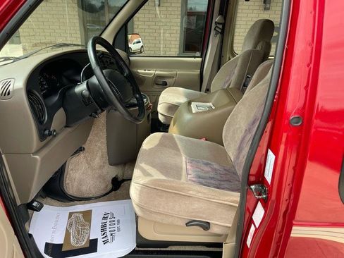 Used 1999 Ford E-150 and Econoline 150 image 24