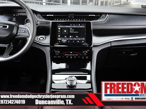 Certified 2025 Jeep Grand Cherokee L Laredo RWD image 20