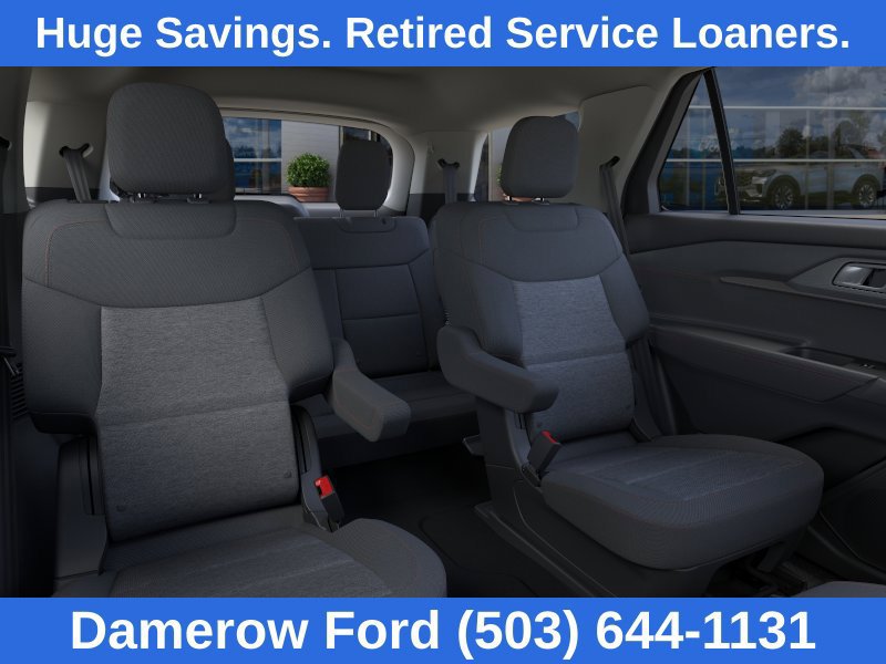 Used 2026 Ford Explorer Active AWD/4WD image 11