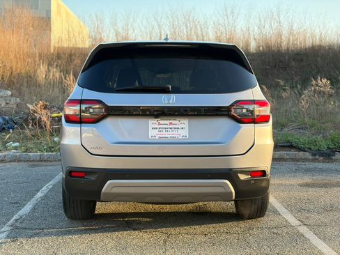 Used 2023 Honda Pilot EX-L image 7