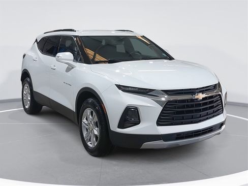 Used 2020 Chevrolet Blazer LT image 3