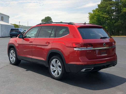 Used 2021 Volkswagen Atlas SE w/ Panoramic Sunroof Package FWD image 6