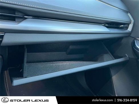 Used 2024 Cadillac XT4 Premium Luxury image 41