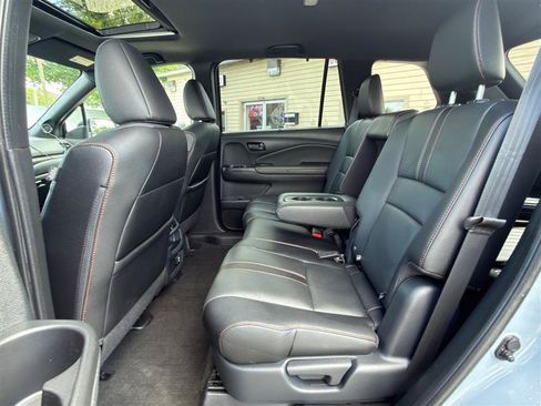 Used 2023 Honda Passport TrailSport image 18