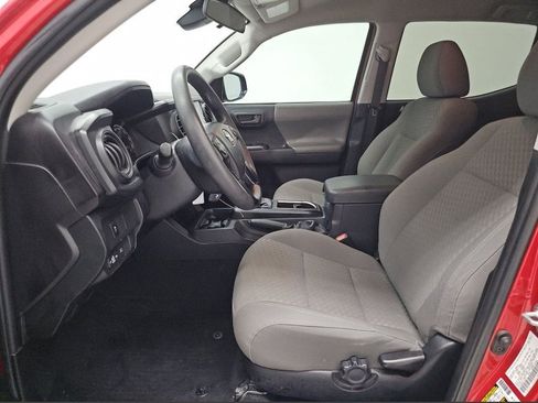 Used 2023 Toyota Tacoma SR image 14