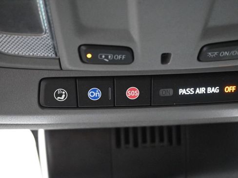 Used 2023 GMC Sierra 1500 Elevation AWD/4WD image 16