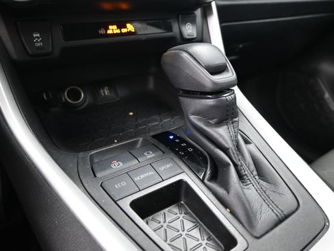 Certified 2023 Toyota RAV4 XLE image 15