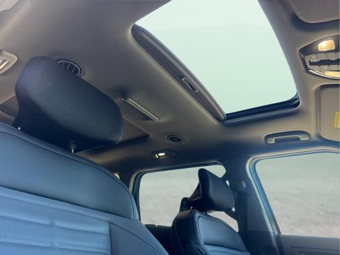 New 2026 Kia EV9 Land AWD/4WD image 17