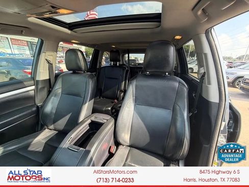 Used 2018 Toyota Highlander XLE FWD image 19