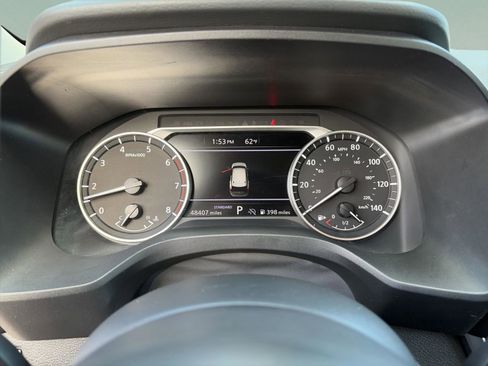 Used 2024 Nissan Rogue SV image 12