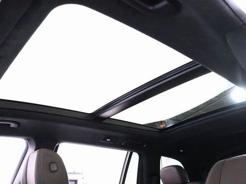 Used 2022 Mercedes-Benz GLS 580 4MATIC image 13