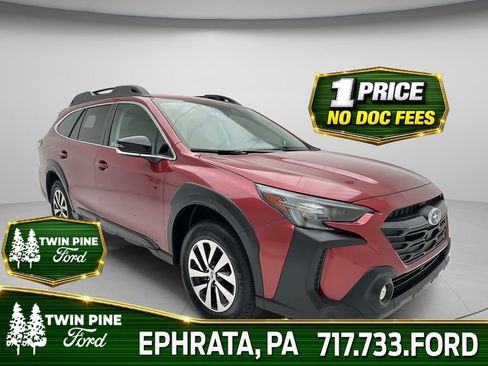 Used 2024 Subaru Outback Premium AWD/4WD image 1
