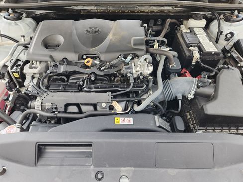 Used 2024 Toyota Camry XSE FWD image 32