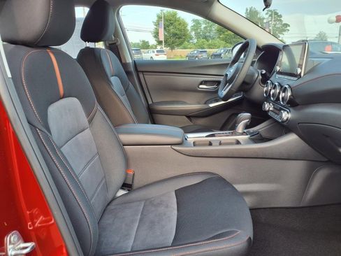 New 2025 Nissan Sentra SR w/ Trunk Package image 7