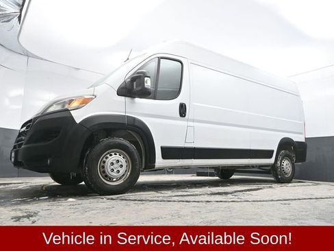 Used 2025 RAM ProMaster 2500 w/ Convenience Group image 32