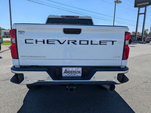 Used 2024 Chevrolet Silverado 2500 LTZ w/ LTZ Plus Package AWD/4WD image 5