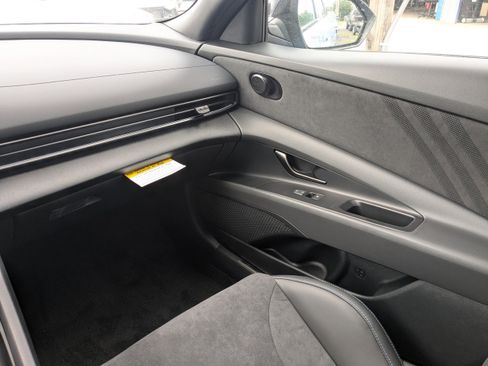 Used 2026 Hyundai Elantra N FWD image 18