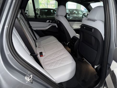 New 2026 BMW X5 sDrive40i w/ M Sport Package image 11