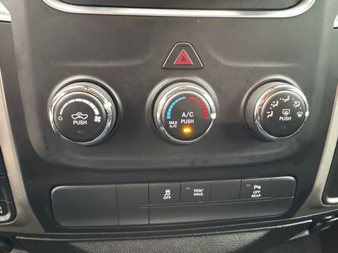 Used 2020 RAM 1500 Classic Warlock AWD/4WD image 32