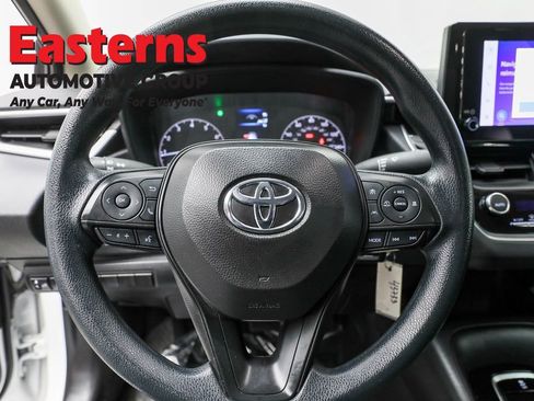 Used 2024 Toyota Corolla LE FWD image 10