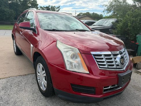 Used 2016 Cadillac SRX Luxury w/ Trailering Package FWD image 2