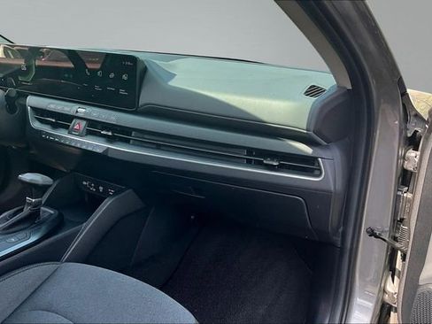 Used 2025 Kia K4 FWD image 24