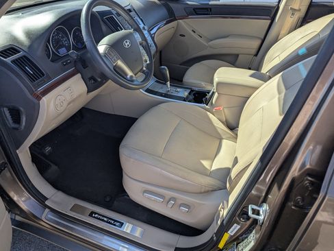 Used 2011 Hyundai Veracruz Limited image 9