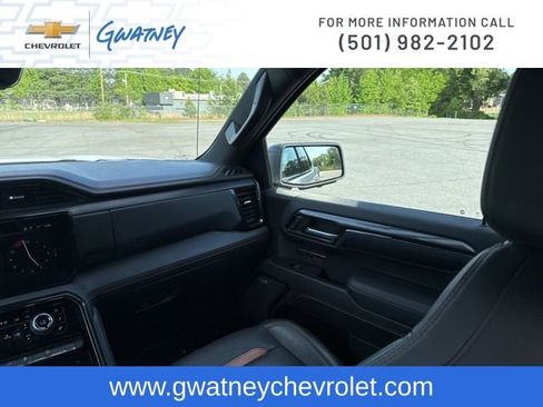 Used 2023 GMC Sierra 1500 AT4 w/ AT4 Premium Package AWD/4WD image 27