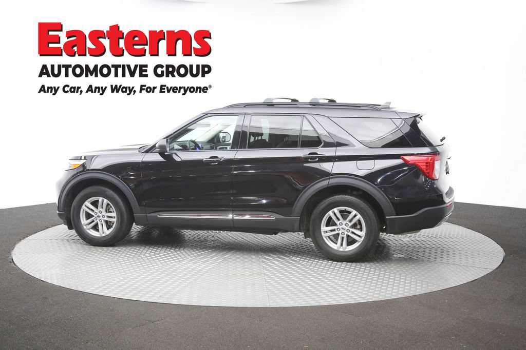 Used 2022 Ford Explorer XLT w/ Equipment Group 202A AWD/4WD image 62