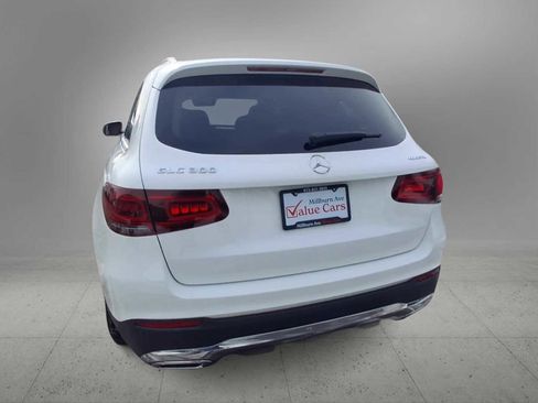Used 2022 Mercedes-Benz GLC 300 4MATIC image 7