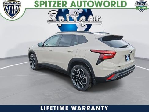 New 2026 Chevrolet Trax RS w/ Sunroof Package image 6