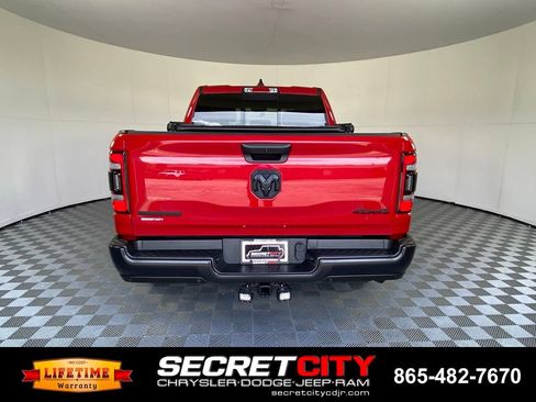 Used 2022 RAM 1500 Big Horn w/ Built-to-serve Edition AWD/4WD image 6