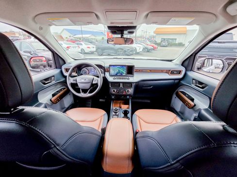 Used 2024 Ford Maverick Lariat w/ 4K Tow Package image 2